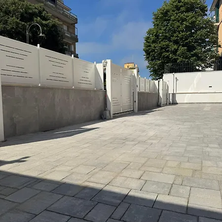 Апартаменты Rebecca's - Raffaella Sea View - Attico E Super Attico - 200 M Dal Mare Анцио
